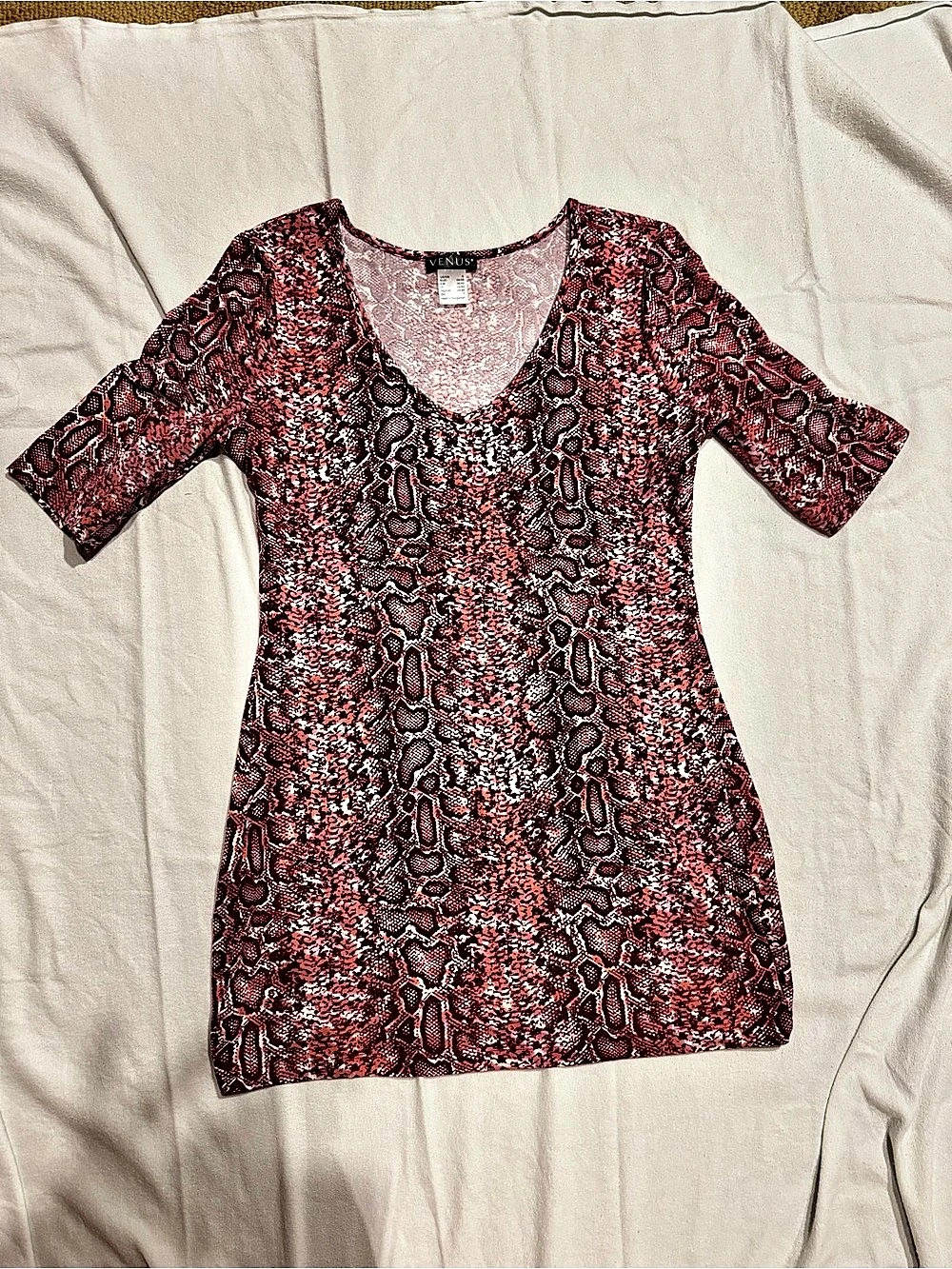 Venus Animal Print Short Sleeve Top in Red & Black